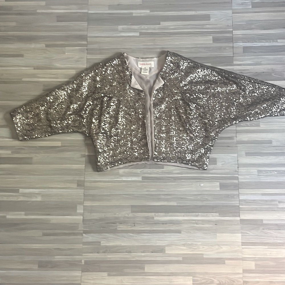Sequence Stitch Knit Jacket. Size M